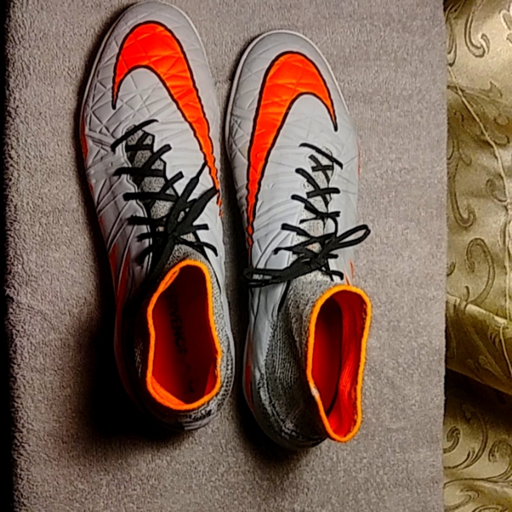 Nike HypervenomX Proximo II Street Wolf Grey Total Orange 747486-080
